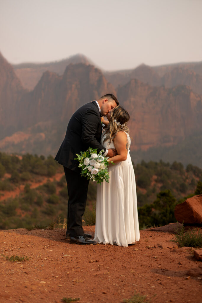 Eloping in Zion National Park